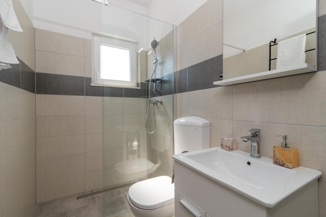 Apartmani Ante & Sime Traù Esterno foto