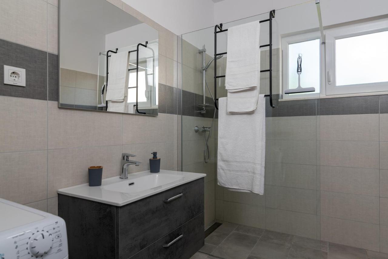 Apartmani Ante & Sime Traù Esterno foto