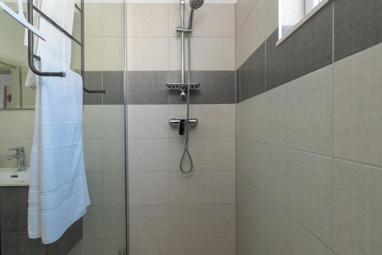 Apartmani Ante & Sime Traù Esterno foto